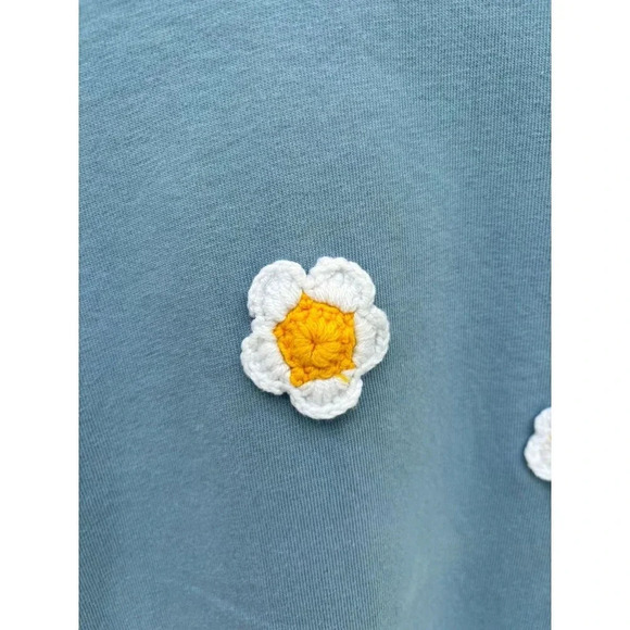 Zara Womens Short Sleeve Crew Neck Embroidered Daisy Flowers T Shirt Blue Sz M - Picture 9 of 12